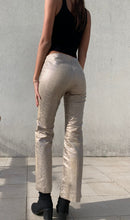 Load image into Gallery viewer, Calça Calvin Klein Jeans