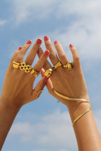 Anel SQUARE dourado