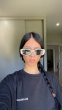 Load image into Gallery viewer, Óculos S8829 Prateado metalizado
