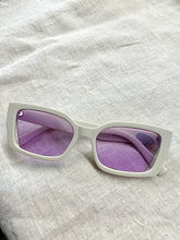 Load image into Gallery viewer, Óculos LS1904 Branco lente lilás