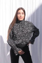 Load image into Gallery viewer, Blusa DOTTIE - blouse
