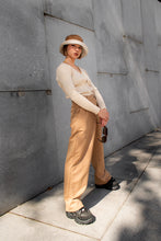 Load image into Gallery viewer, NO DOUBT trousers - calças UR brand (beige . Bege)