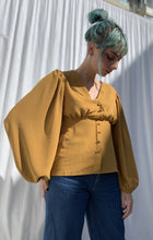 Load image into Gallery viewer, ISA blouse - blusa